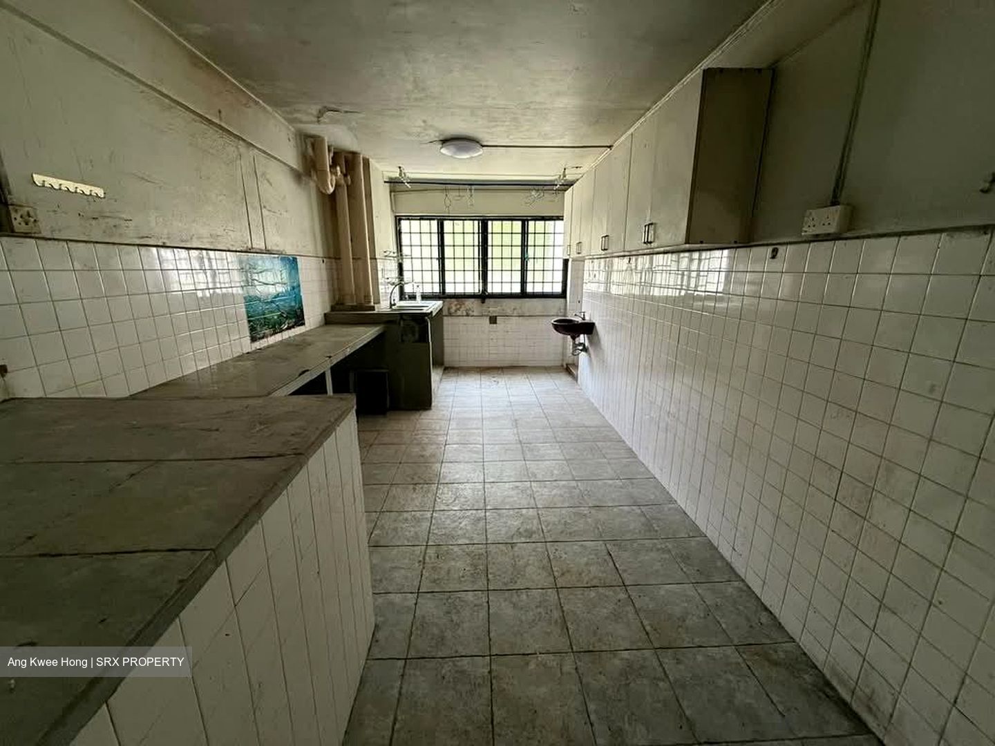 Jurong East Street 21 (D22), Shop House #593456531